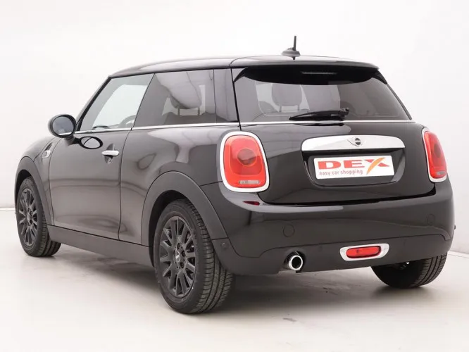 Mini Cooper 1.5i 136 Cooper 3d Style + GPS + Sport Seats Image 4